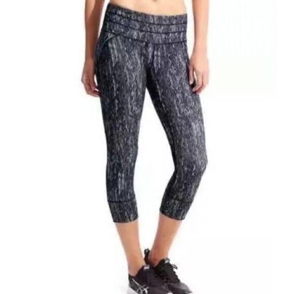 Athleta Capri Leggings - Picture 1 of 11